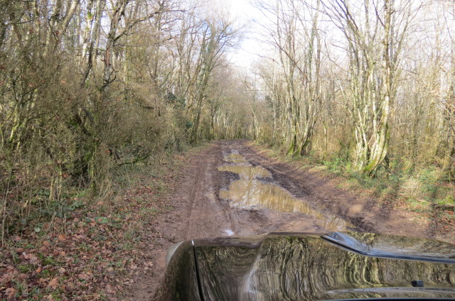 201812 11 - off-road above les grottes de blanot