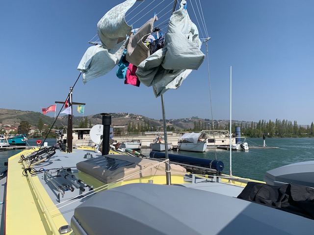 20190412 - 01 Windy Wash Day