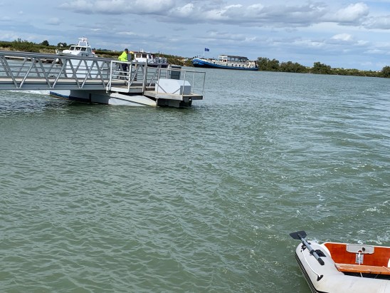20190509 - 01 Canal du Rhone a Sete